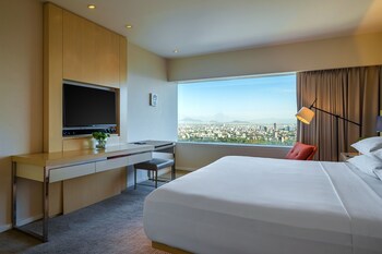 Regency, Suite, 1 King Bed