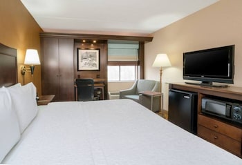 One King Bed, Standard, Non-Smoking