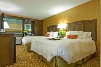 Two Queen Beds, Standard, Non-Smoking