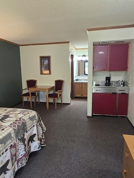 Room, 1 King Bed, Non Smoking