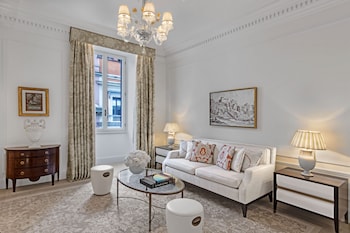 Suite, 1 King Bed