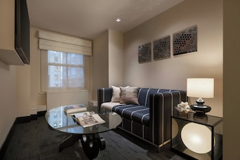 Studio, 1 King Bed