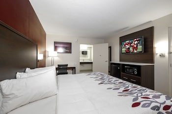 Deluxe Room, 1 King Bed, Accessible, Non Smoking
