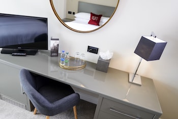 Signature Twin Room