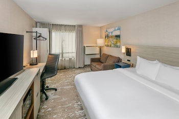 Room, 1 King Bed with Sofa bed, Non Smoking (Upper Floor, Stair Access Only)