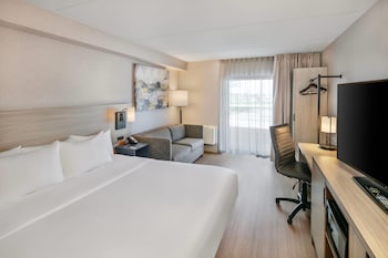 Room, 1 King Bed with Sofa bed, Non Smoking