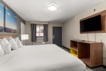 Room, 1 King Bed, Non Smoking
