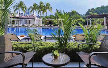 Club Room, 1 King Bed, Terrace