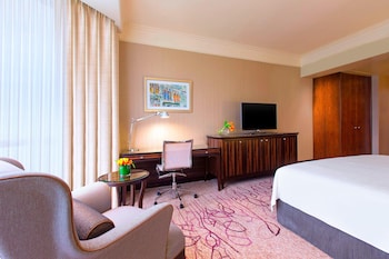 Deluxe Room, 1 King Bed, Non Smoking
