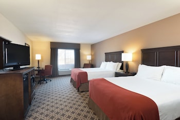 Standard Room, 2 Queen Beds, Accessible Bathtub (Mobility)