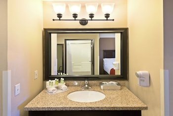 Standard Room, 2 Queen Beds