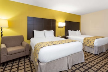 Room, 2 Queen Beds, Non Smoking