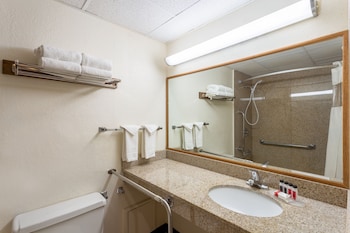 Studio Suite, 2 Queen Beds, Non Smoking