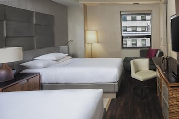 Deluxe Room, 2 Double Beds