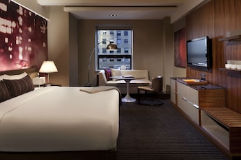 Room, 1 King Bed, City View