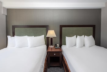 Superior Studio Suite, 2 Queen Beds (Coast Premium Two Queens Junior Suite)
