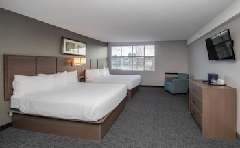 Premium Room, 2 Queen Beds (Coast Two Queens with Sofa Bed)