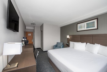 Superior Room, 1 King Bed (Coast King)