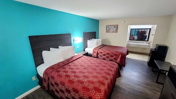 Standard Room, 2 Queen Beds, Non Smoking