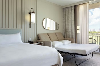Room, 1 King Bed, Balcony, Golf View