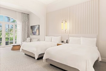 Junior Suite, Multiple Beds