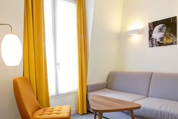 Junior Suite, 2 Twin Beds (Queen sofabed)