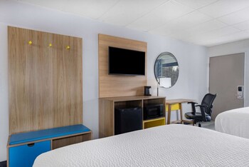 Room, 2 Double Beds, Smoking