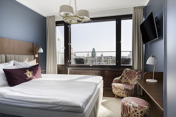 Superior Room, 1 Queen Bed