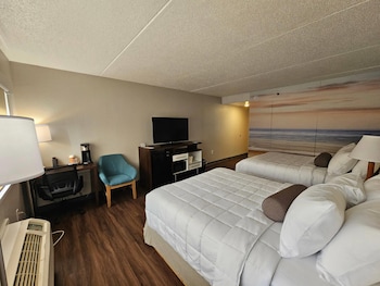Standard Room, 2 Queen Beds, Non Smoking