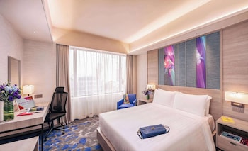 Premier Room, 1 King Bed