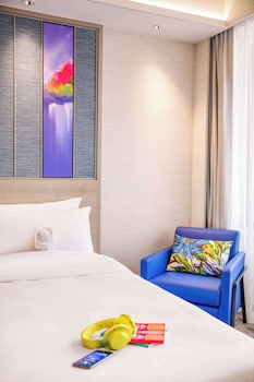 Premier Twin Room
