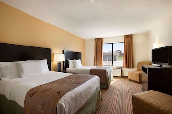 Room, Multiple Beds, Accessible, Non Smoking (Mobility Accessible, Efficiency)