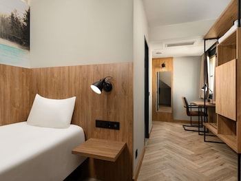 Superior Room, 1 Twin Bed
