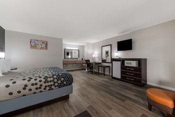 Standard Room, 1 King Bed, Non Smoking