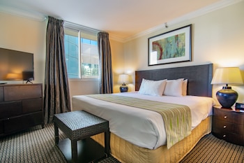 Condo, 2 Bedrooms, Partial Ocean View