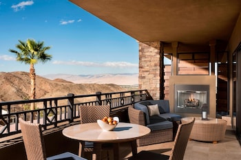 Club Suite, 1 Double Bed, Balcony