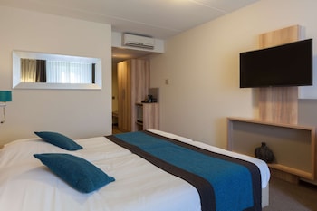 Deluxe Room, 2 Twin Beds, Non Smoking