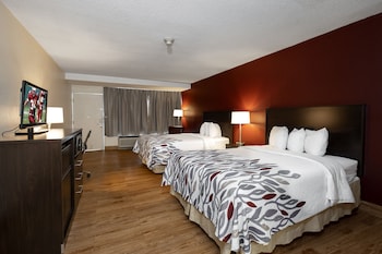 Deluxe Room, 2 Double Beds, Accessible, Non Smoking (Roll-In Shower)