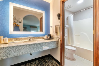 Double Room, 2 Queen Beds, Non Smoking