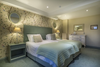 Classic Plus Twin Room