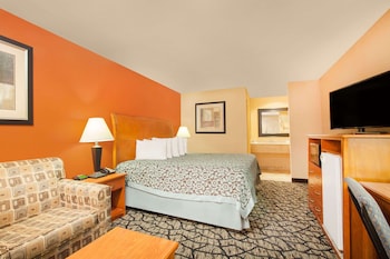 Suite, 1 King Bed, Non Smoking