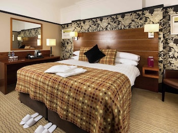 Superior Suite, 1 Double Bed, Lake View, Lakeside