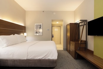 Standard Room, 1 King Bed (Leisure)