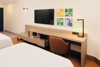 Standard Room, 2 Double Beds (Walk-in Shower)