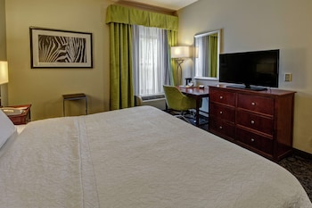 One King Bed, Non-Smoking, Accessible
