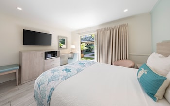 Standard Room, 1 Queen Bed