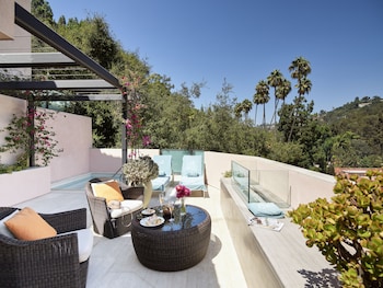 Canyon Studio with Plunge Pool & Fireplace
