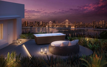 Royal Garden Suite - Non-Smoking - 200sqm - Private Garden - Reinbow bridge and Tokyo Tower View - E