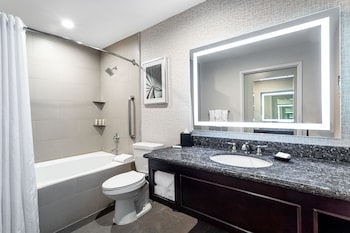 Junior Suite, Multiple Beds