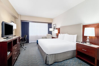 Standard Room, 2 Double Beds, Roll-in Shower (Mobility Accessible)